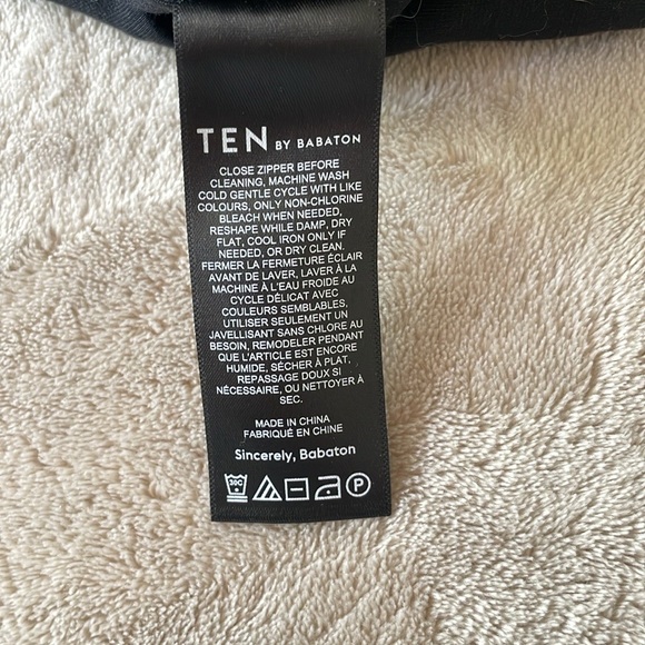 BABATON Elevate Bustier Top size Medium - Picture 7 of 8